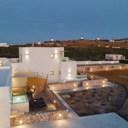 Windmillside Luxury Villas Emporio  Exterior photo