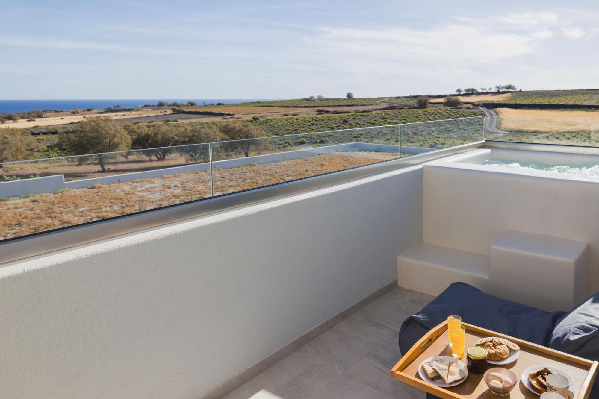 Windmillside Luxury Villas Emporio  Exterior photo
