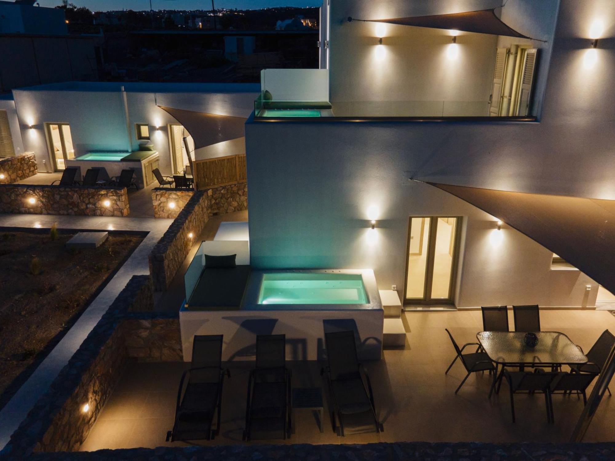 Windmillside Luxury Villas Emporio  Exterior photo