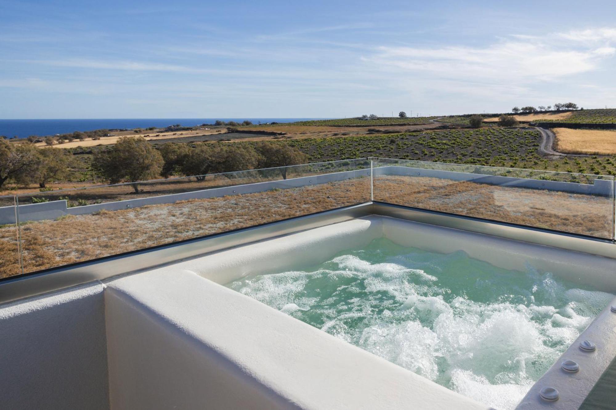 Windmillside Luxury Villas Emporio  Exterior photo