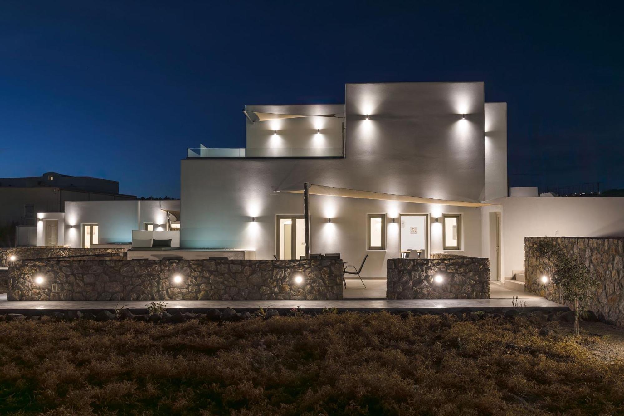 Windmillside Luxury Villas Emporio  Exterior photo